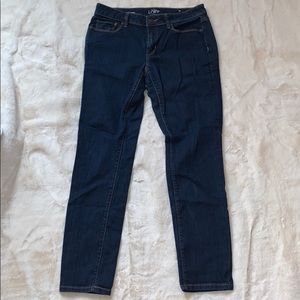 Curvy Skinny straight leg jeans